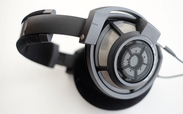 Sennheiser HD800S Review: Is It Worth It in 2024?